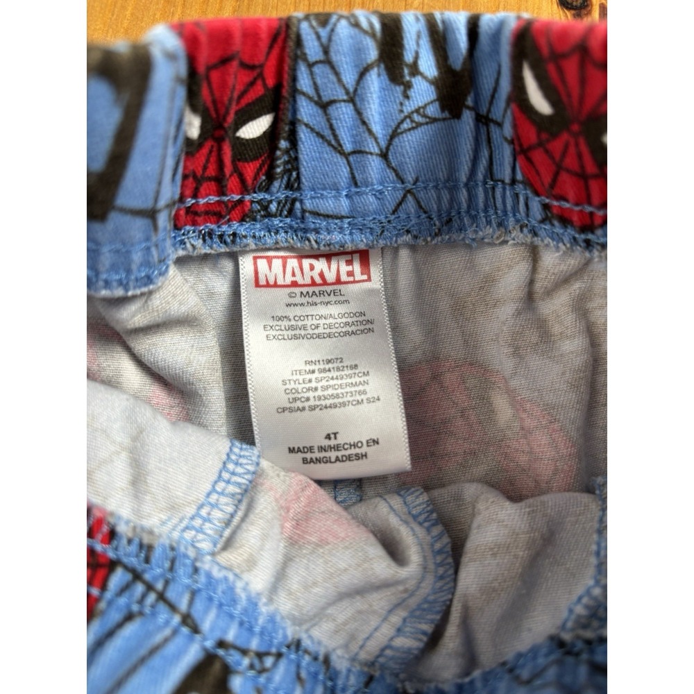 Boys' Marvel Spider Man Cotton Shorts Size 4 - Picture 3 of 3